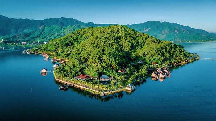 Xe từ sân bay Huế về Lăng Cô - Vedana Lagoon Resort