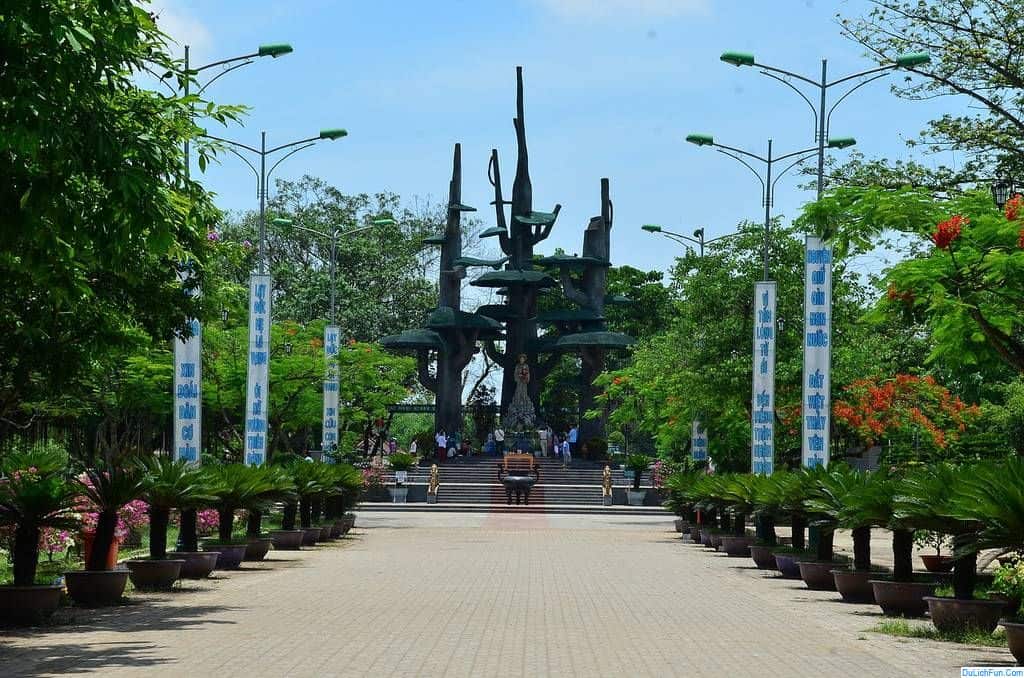 Từ sân bay Huế đi La Vang giá rẻ